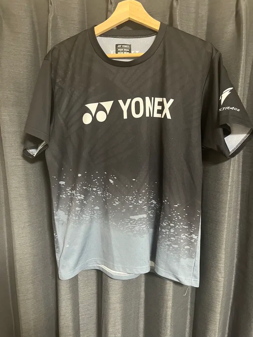 YONEX ボルトレイジ 限定Tシャツ O(XL)サイズ 数量限定品】 新品未使用Oサイズ ヨネックス ボルトレイジ T