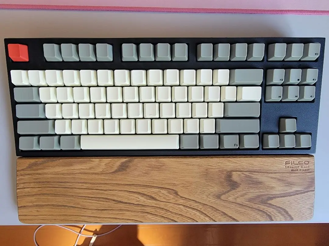 2025年最新】wooting whiteの人気アイテム - メルカリ