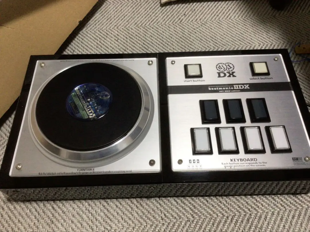 PlayStation2 - beatmania iidx  DAOコン PEE EMP Yahoo!オークション - PS2 プレステ2 ビートマニアIIDX GAMO2