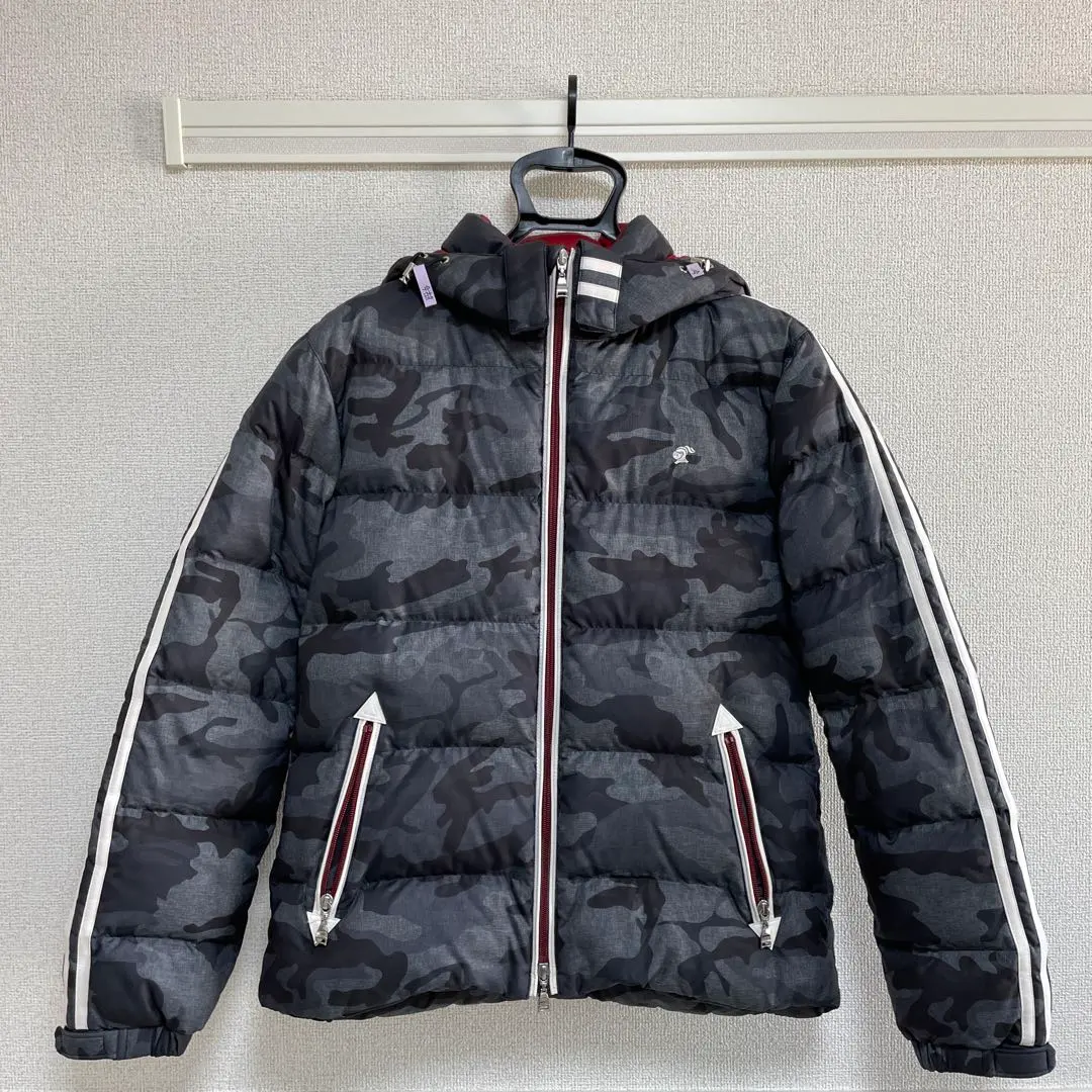 LOVELESS 臂刃白鵝絨 的縮圖