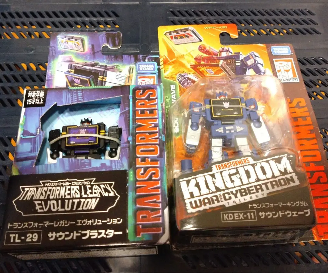 新品未開封｜トランスフォーマー サウンドブラスター＆サウンドウェーブ｜ハズブロ 2025年最新】サウンドウェーブ ブラスターの人気アイテム - メルカリ