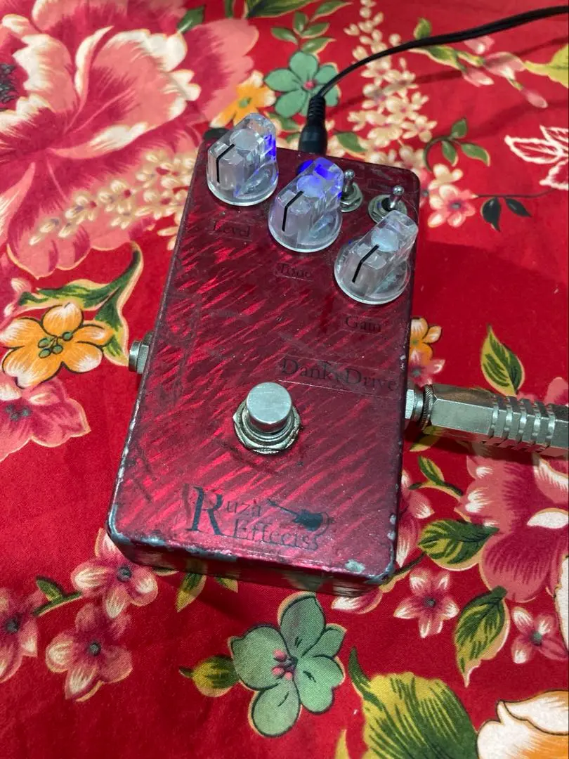 Ruza Effects Checkmate ギターエフェクター Ruza Effectsの考えるTS系の決定版、「Checkmate」レビューし
