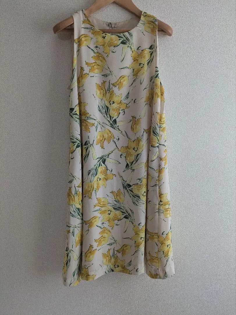 Snidel 碎花無袖連衣裙 的縮圖