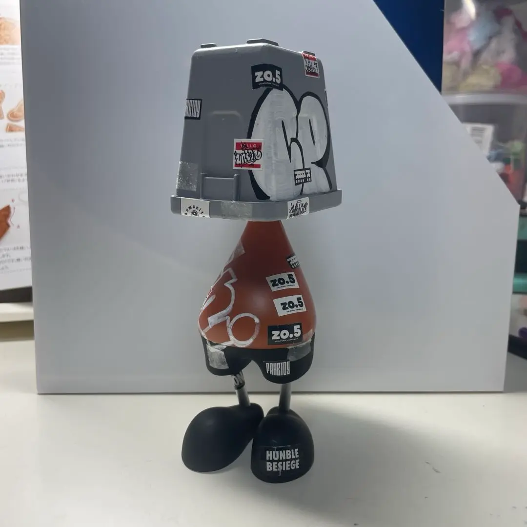 FAKE TOY WAKER 抽選限定ブラックおまけガチャカプセルトイ付