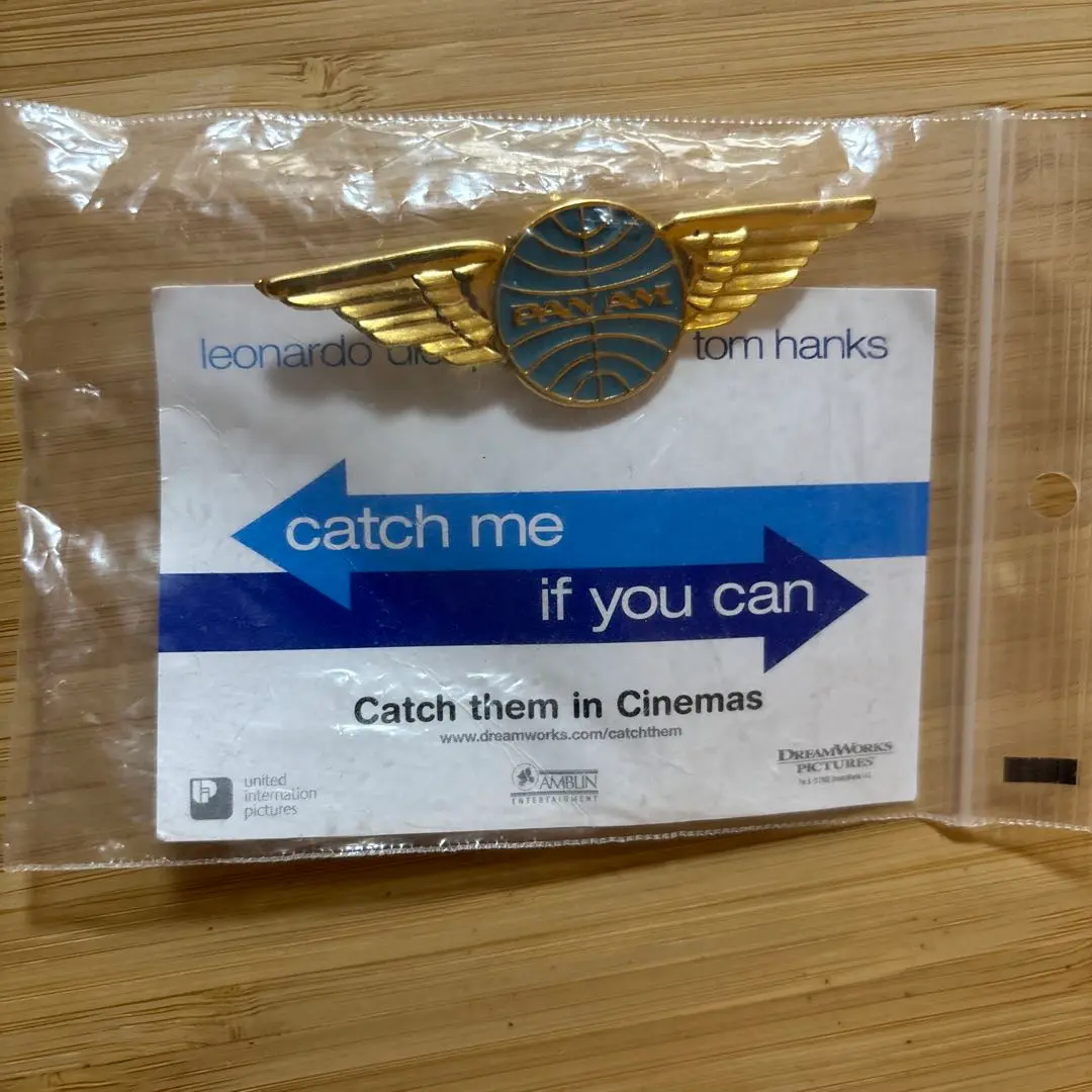 パンナム航空 ピンバッチ×2 バッジ パンアメリカン航空 - メルカリ