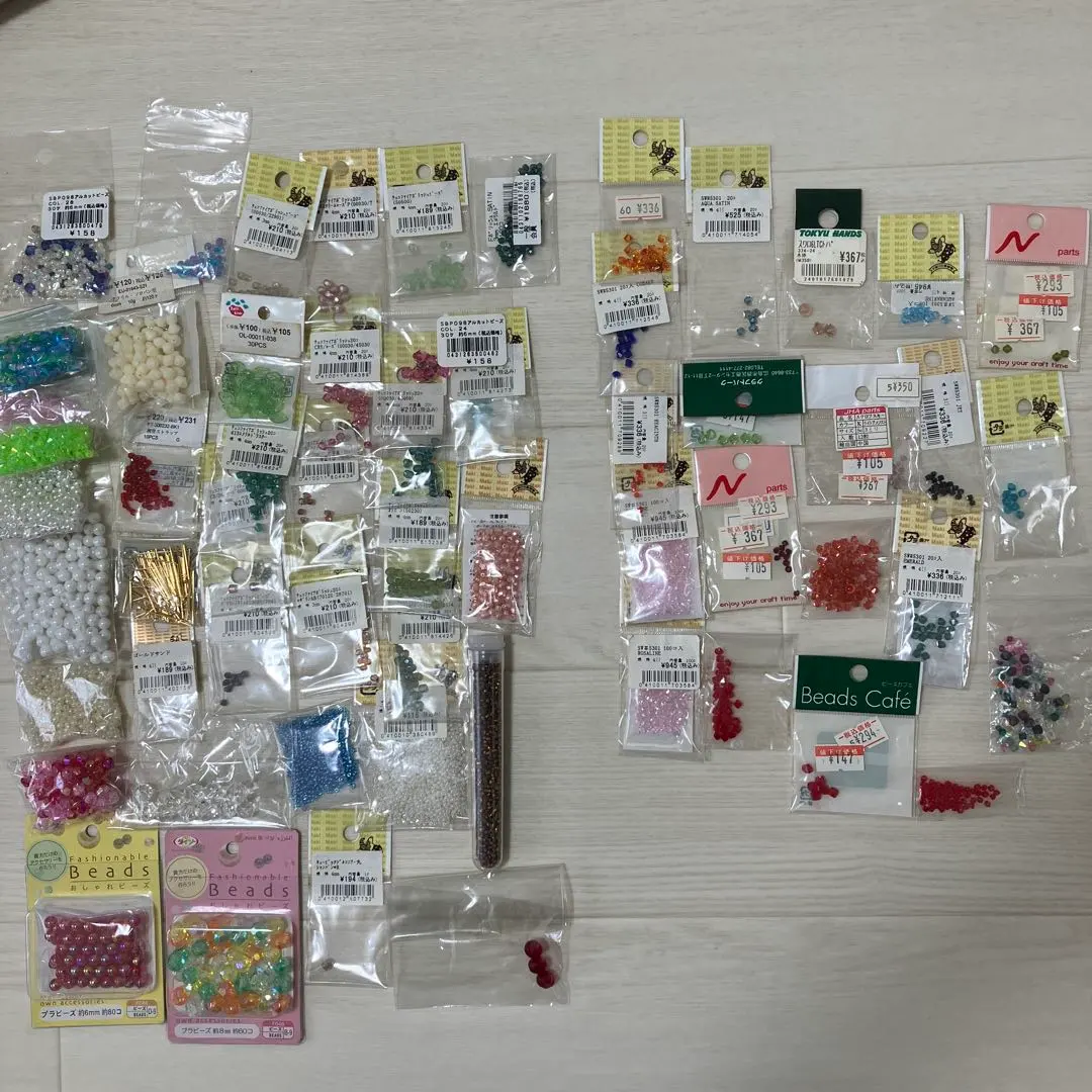 Thumbnail of Beads and Accessory Materials - Bulk Sale