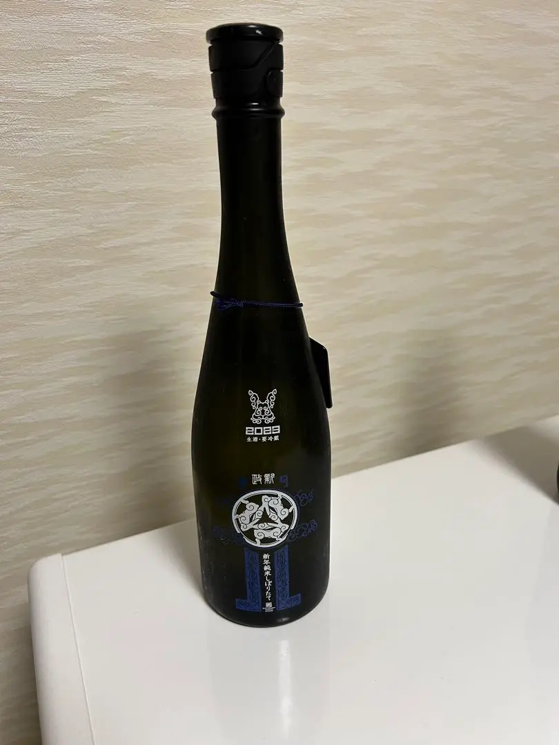 新政酒造　新政　2023 新年純米しぼりたて　イソポカムイ　絵馬付き 新政酒造の「新年純米しぼりたて」2023 イソポカムイ(Isopokamuy