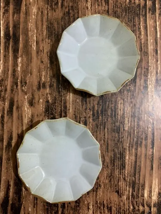 Thumbnail of Set of 2 White 12-sided Small Plates - Western and Japanese Tableware - Mino Ware - Stylish Cafe Style