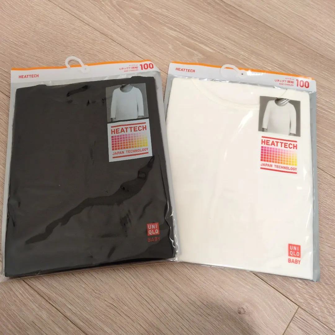 Thumbnail of UNIQLO HEATTECH 100cm Set of 2