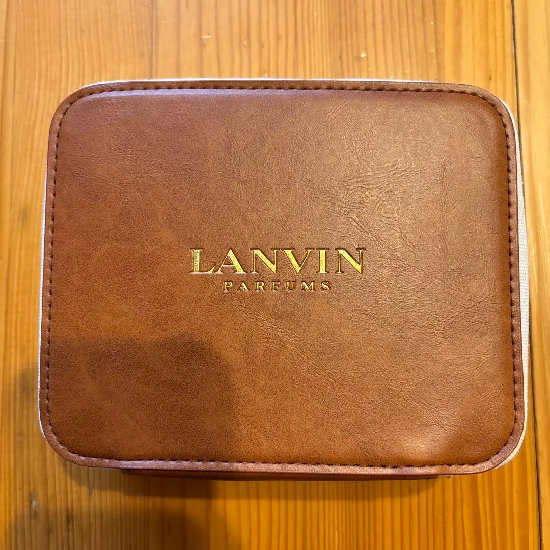 Thumbnail of Turkish Airlines Turkish Airlines LANVIN Business Class Amenity