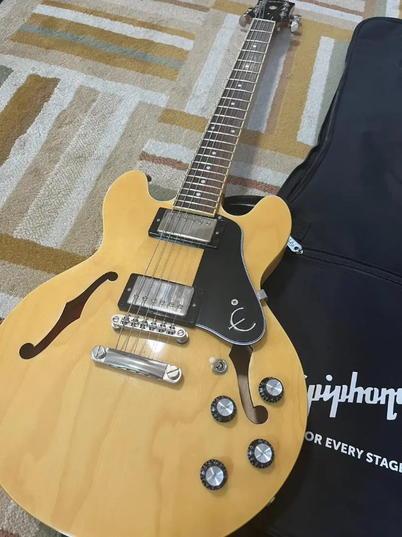 エピフォン ES-339 動作確認済 ネック状態良好 ソフトケース、スタンド付 Epiphone ES-339 cherry セミアコ エレキギター エピフォン