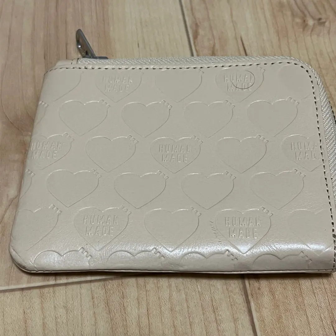 HUMAN MADE ハート模様 折り財布 ベージュ HUMAN MADE ハート模様 折り財布 ベージュ 小物