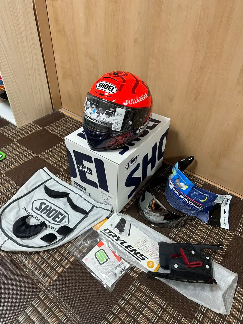 【中古品】SHOEI X Fourteen MARQUEZ6 SHOEI X-Fourteen MARQUEZ 6 Red TC-1 M Size 57-58 cm