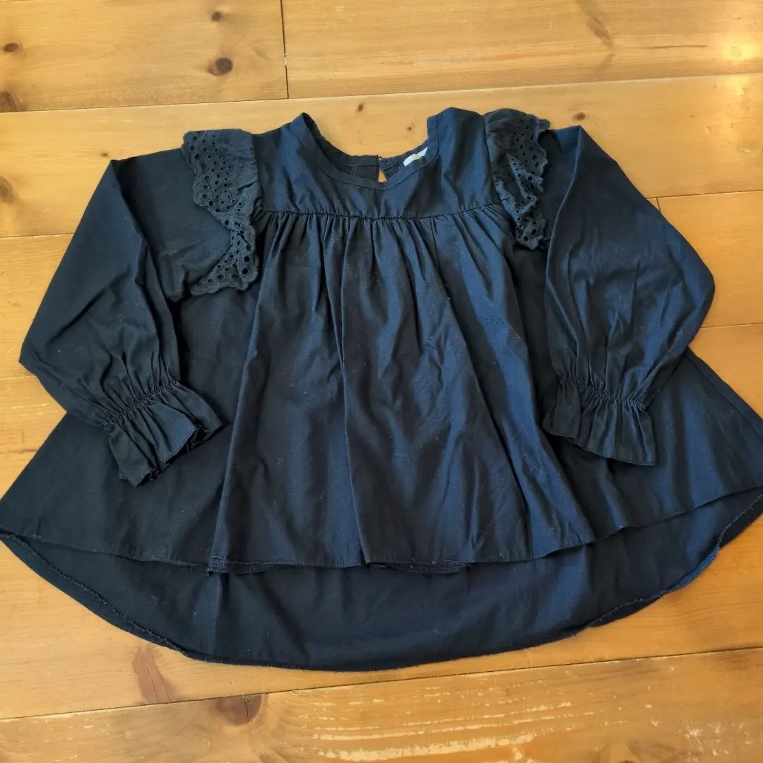 Thumbnail of Long-sleeved blouse, 120cm