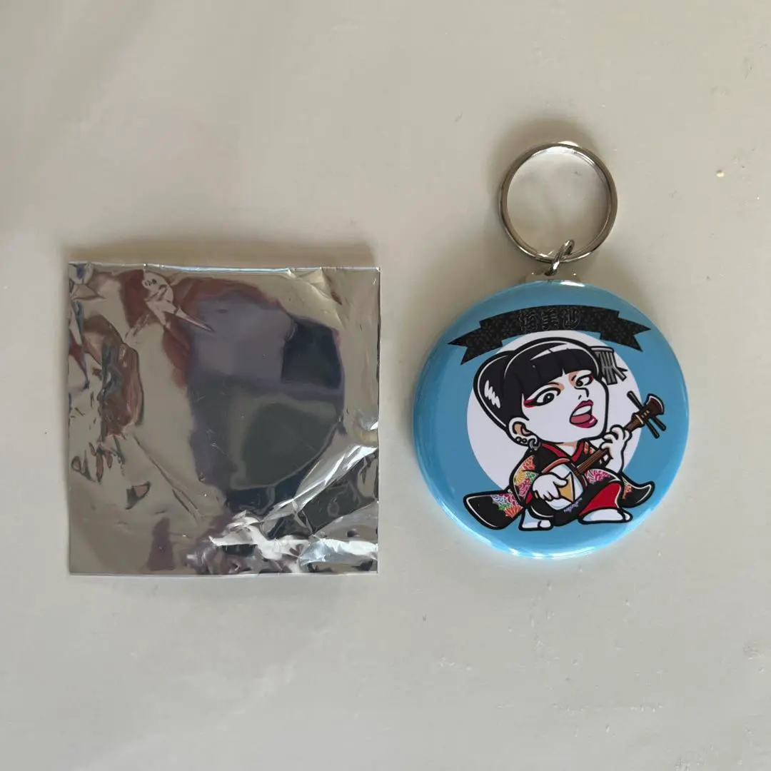 BAND-MAID MISA BAND-MAIKO PIN 梅美沙 キーホルダー BAND-MAIKO ミニアルバム発売インタビュー｜メイドやのうて舞妓