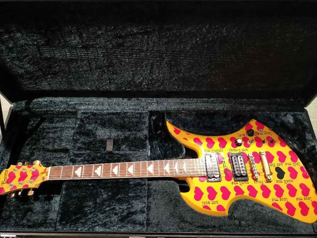 Amazon.co.jp: BURNY MG-145S Electric Guitar : Musical