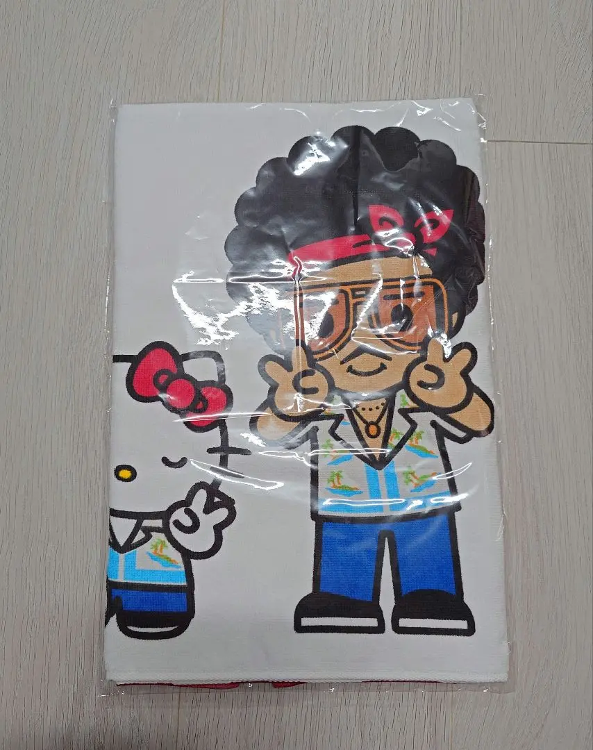 ハローキティ 新品 ブルーノ・マーズ BRUNO MARS x HELLO KITTY