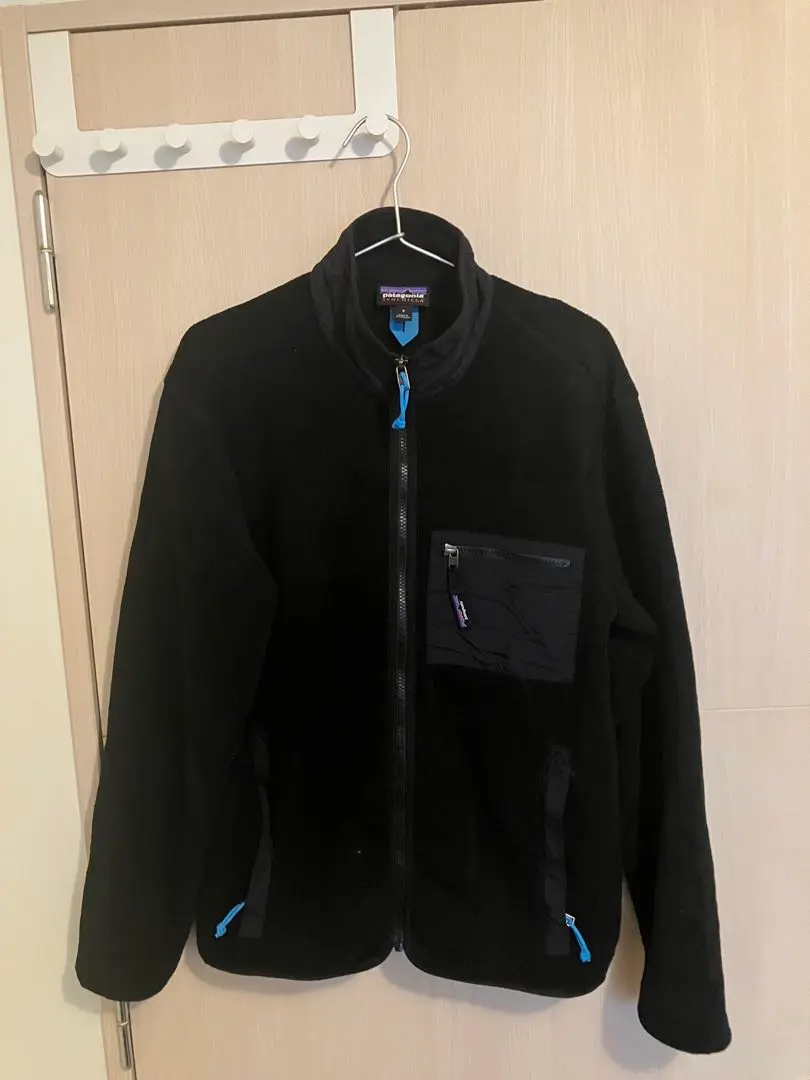 巴塔哥尼亞 Synchilla 抓毛絨外套 S 黑色 的縮圖