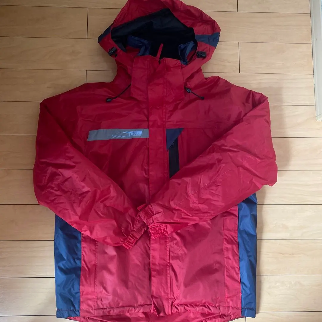 Thumbnail of IPNER Hooded Red Mountain Parka