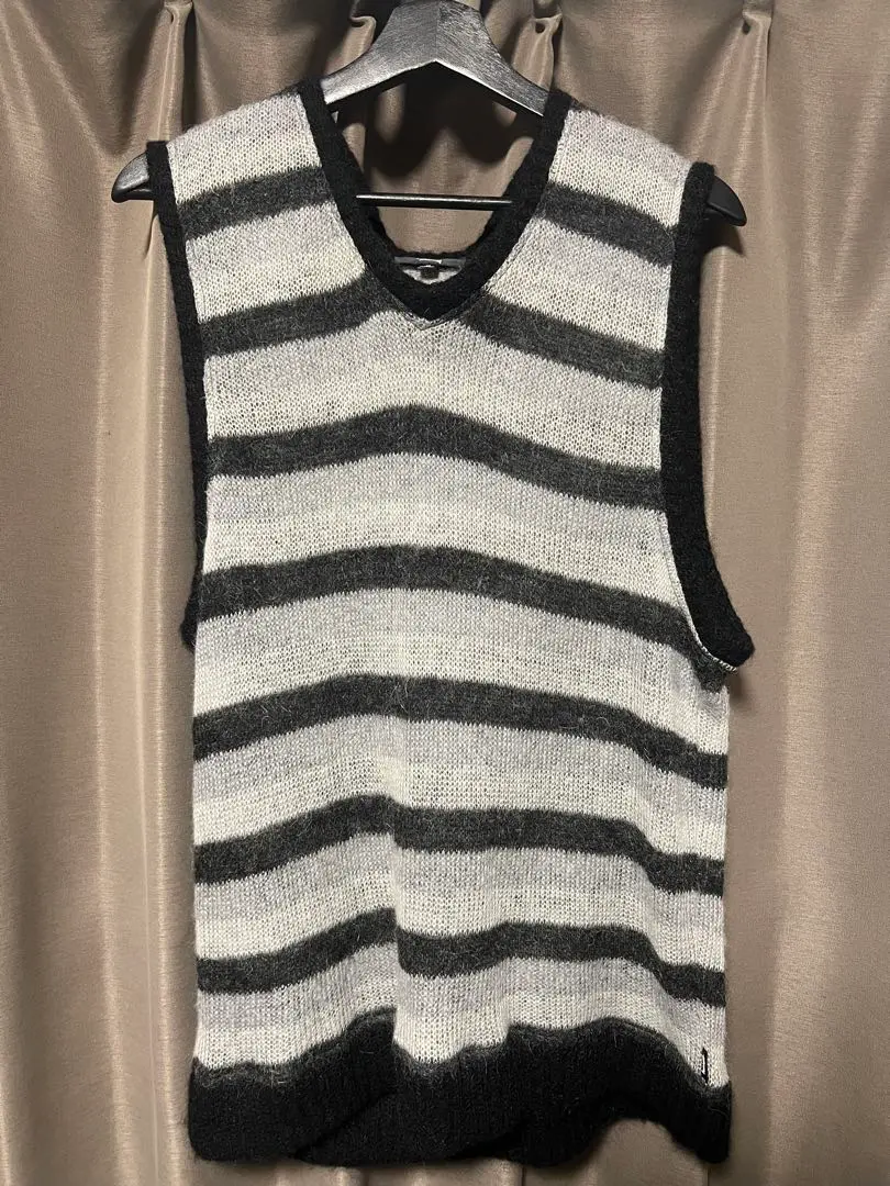 【美品】STUSSY STACKED SWEATER VEST 23AW最安値 2025年最新】stussy sweater vestの人気アイテム - メルカリ