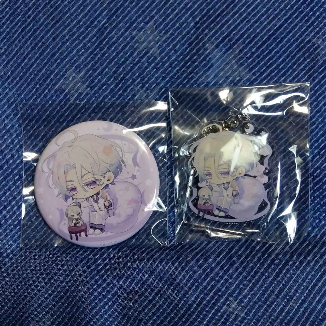 Thumbnail of Foam Eucronia -trail- Stella Worth Can Badge + Acrylic Stand Key - Awayuki