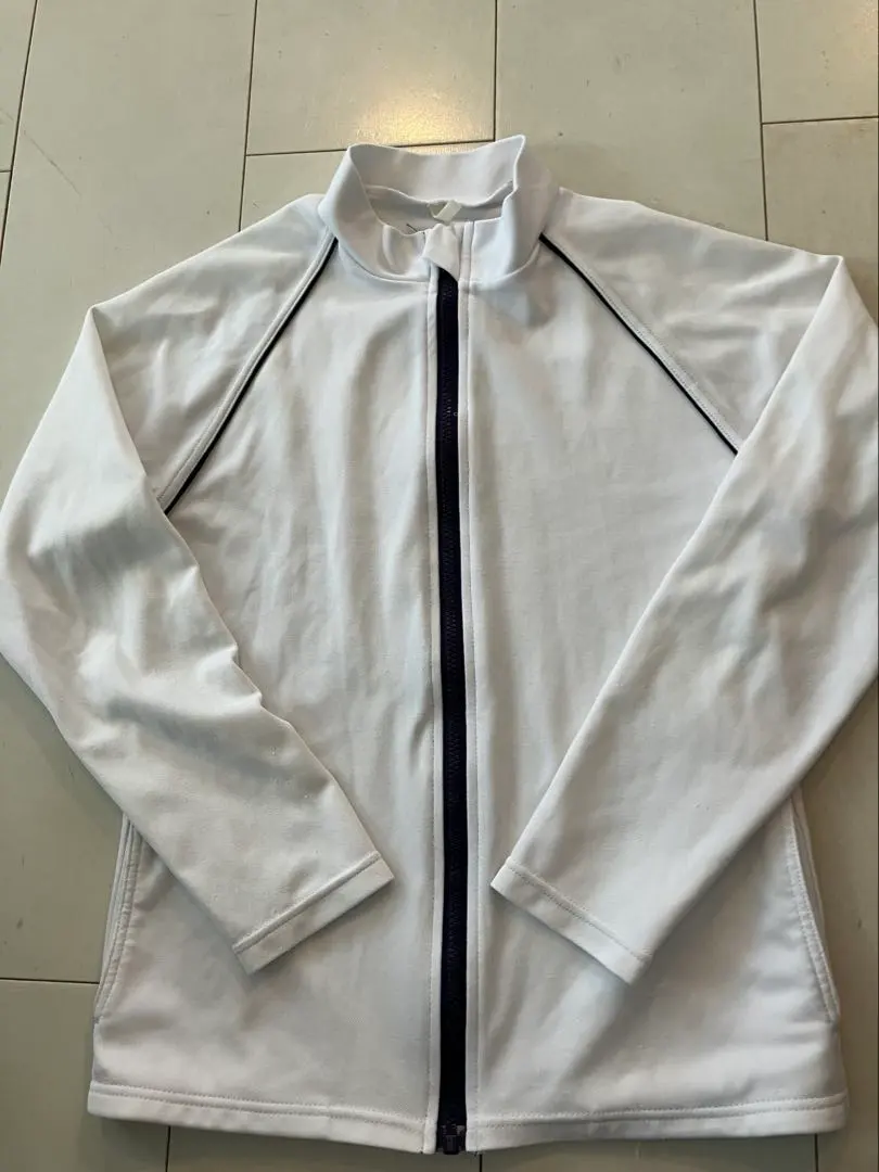 Thumbnail of Kids White Rash Guard Size 140