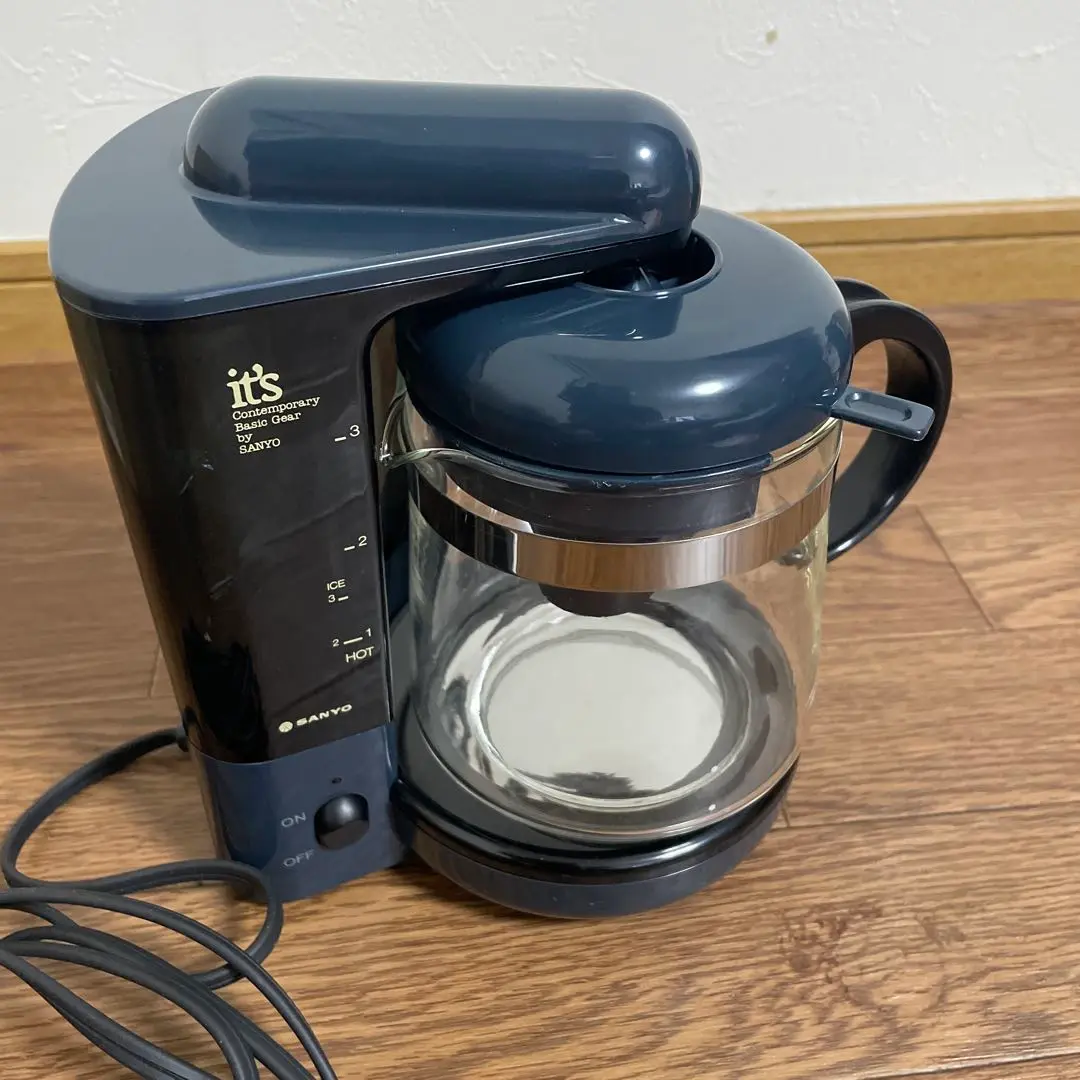 SANYO ハローキティ コーヒーメーカー SAC-KT15(PIS) サンリオ ハローキティ コーヒーメーカー SLS-SAC1 - メルカリ