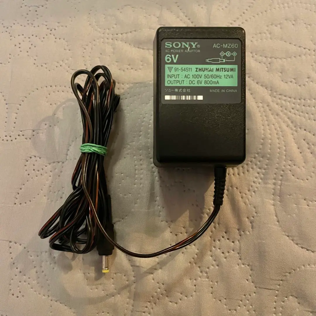SONY MZ-R30 ポータブルMDプレーヤー ACアダプター　AC-MZ60 SONY MZ-R30 ポータブルMDプレーヤー ACアダプター AC-MZ60