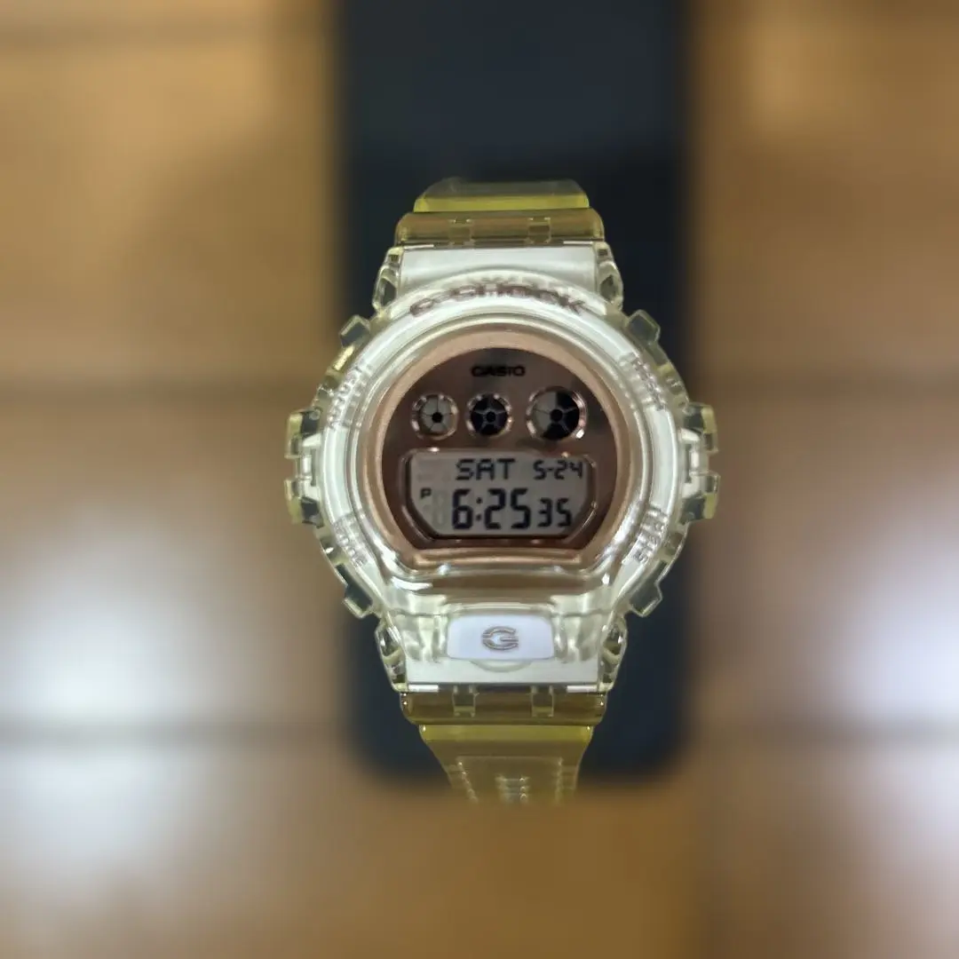 未使用】G-SHOCK GMD-S6900SM-9 ゴールドラメ - メルカリ