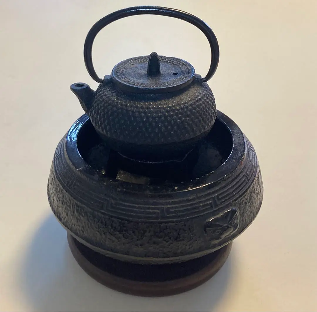 値下げしました！南部鉄器 鐵器 薫山工房 茶釜 風炉釜 茶道具 Yahoo!オークション -「南部鉄器 茶釜」(鉄製) (金属工芸)の落札
