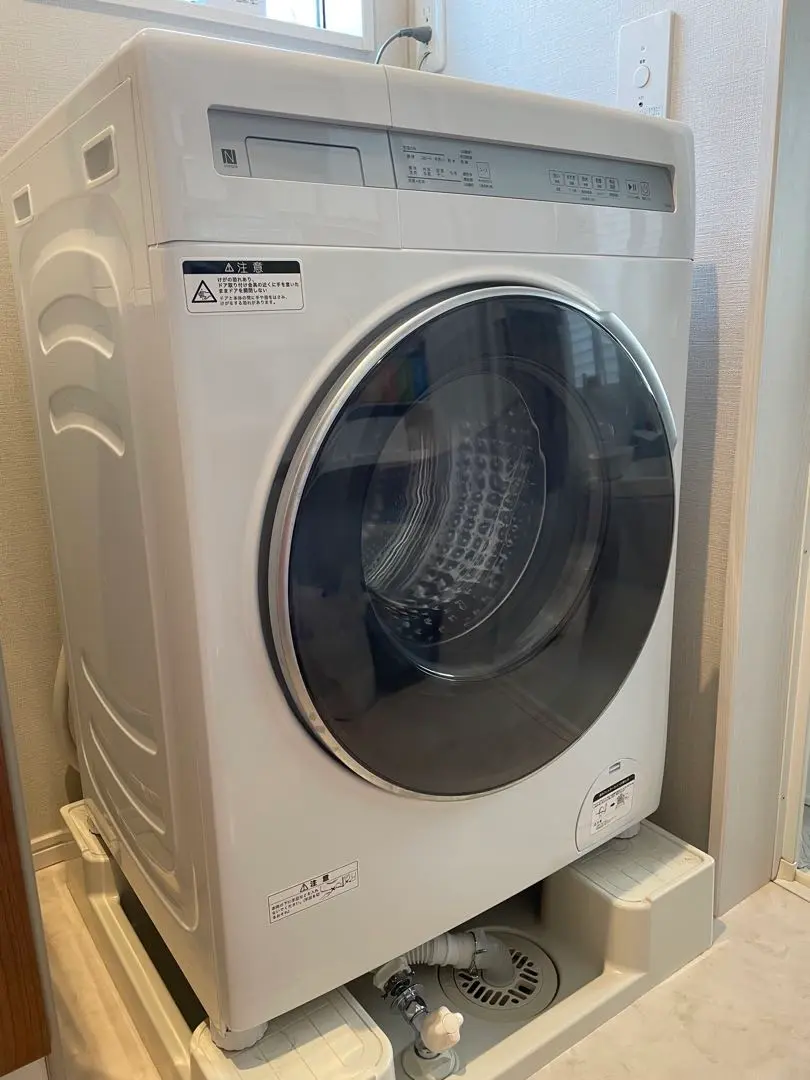 782 ドラム式洗濯機　未使用品　ニトリ　コンパクト　容量10kg 乾燥6kg 奥行45cmでスリム＆コンパクトな6kgドラム式洗濯機が49,990円で