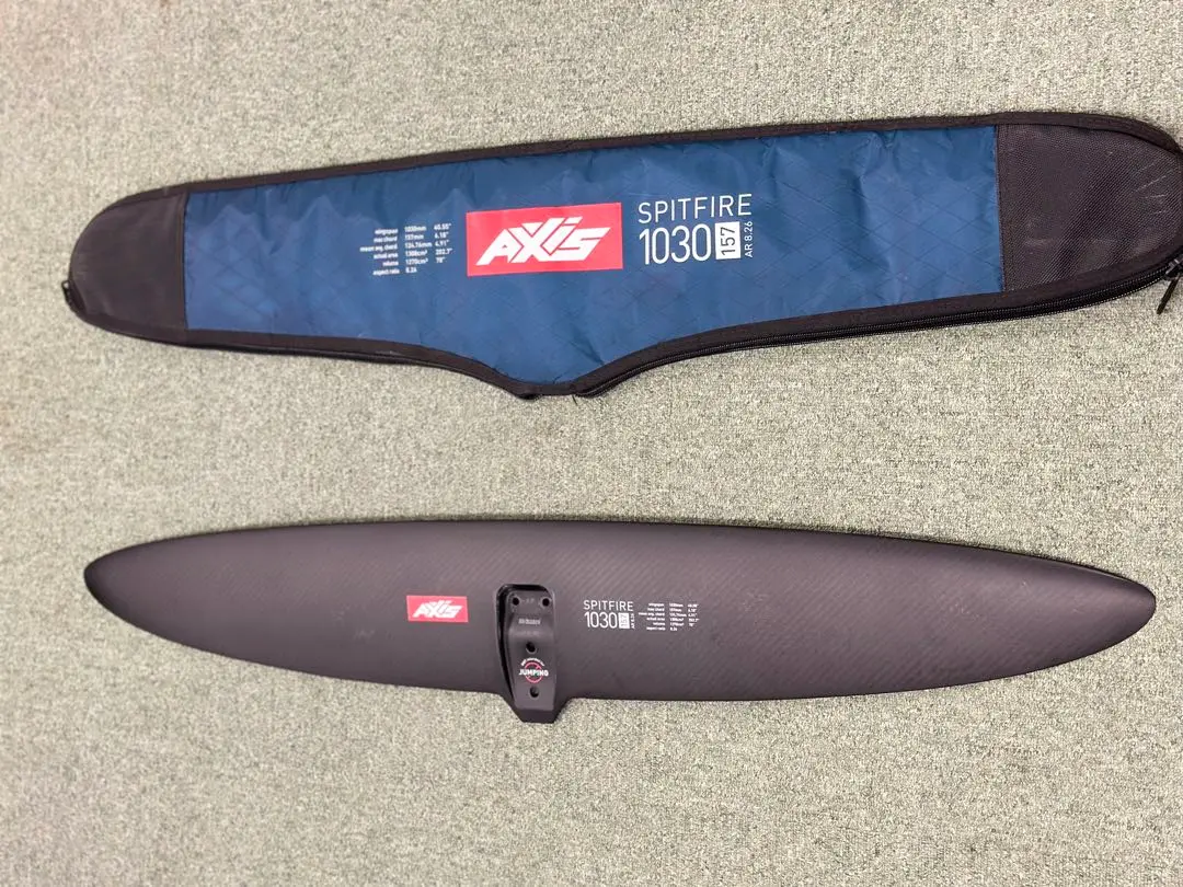 ウイング AXIS SPITFIRE フォイル アクシス ケース付き（2025年