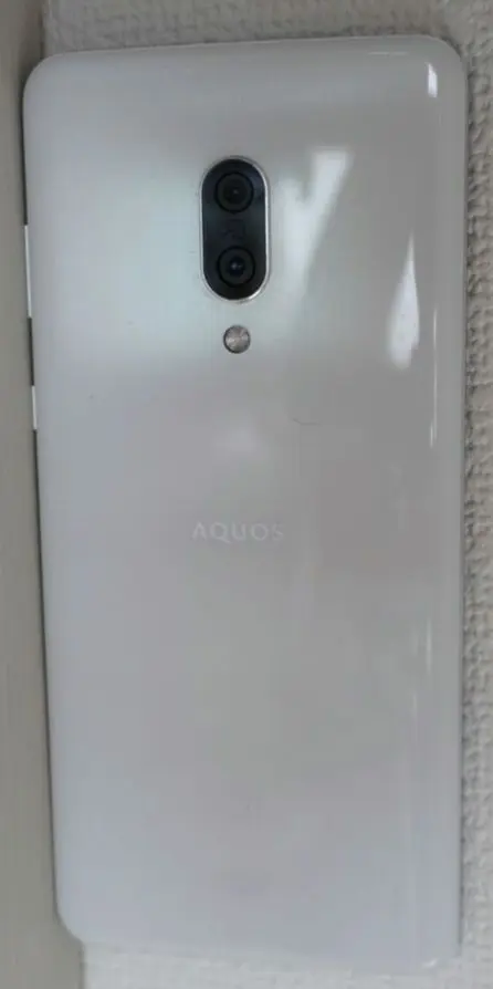 AQUOSzero2中古 レザーケース付き 準ジャンク品 AQUOSzero2中古 レザーケース付き 準ジャンク品 - メルカリ
