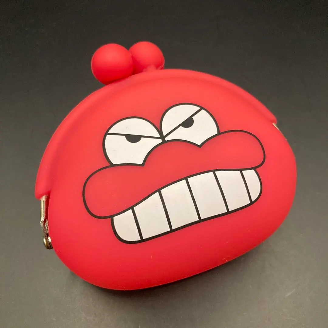 Thumbnail of Instant Purchase: Crayon Shin-chan Chocobi Silicone Pouch