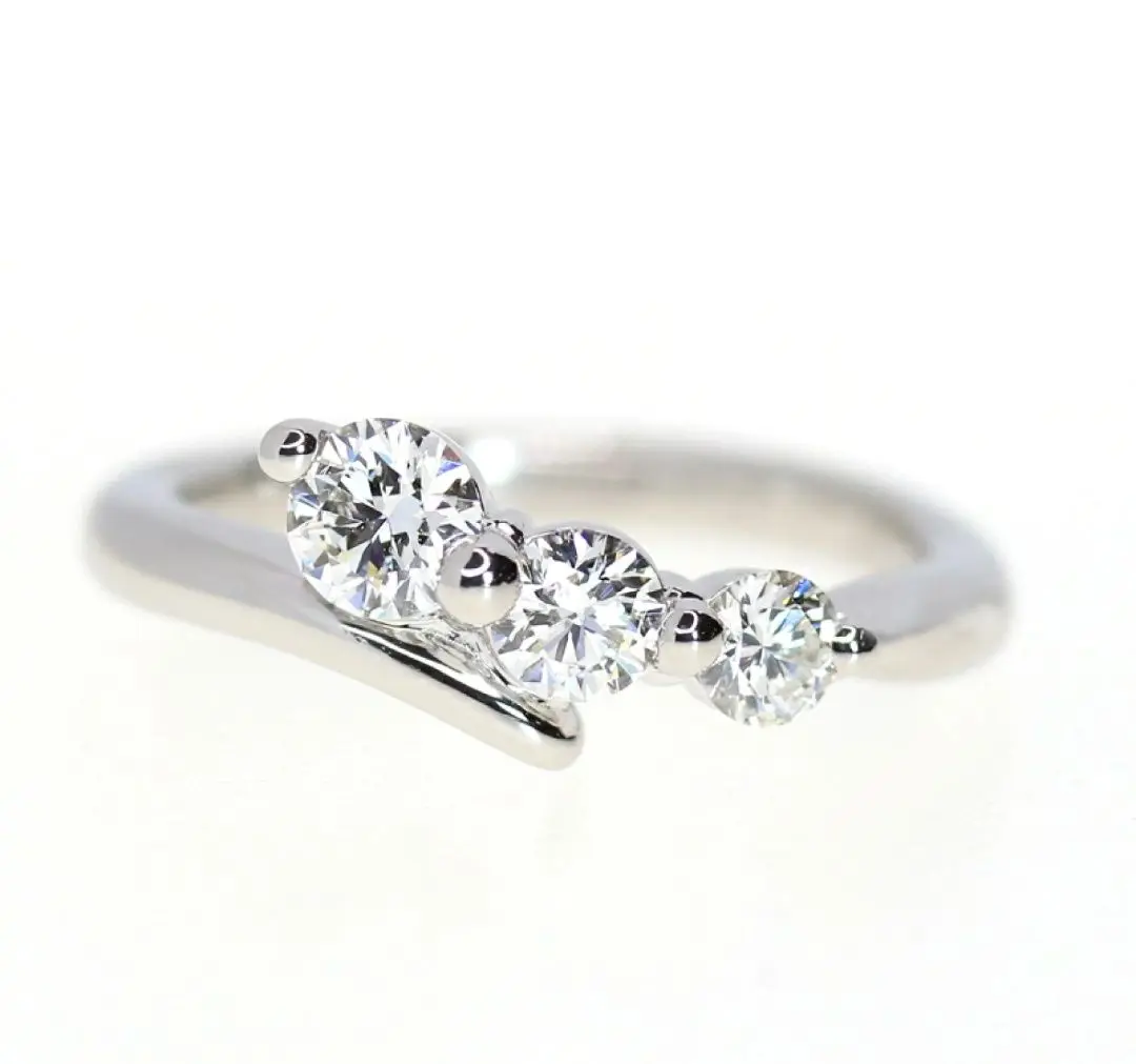 『専用です』TRILOGY トリロジー 天然ダイヤモンド リング 計0.40ct Trilogy Ring トリロジーリング