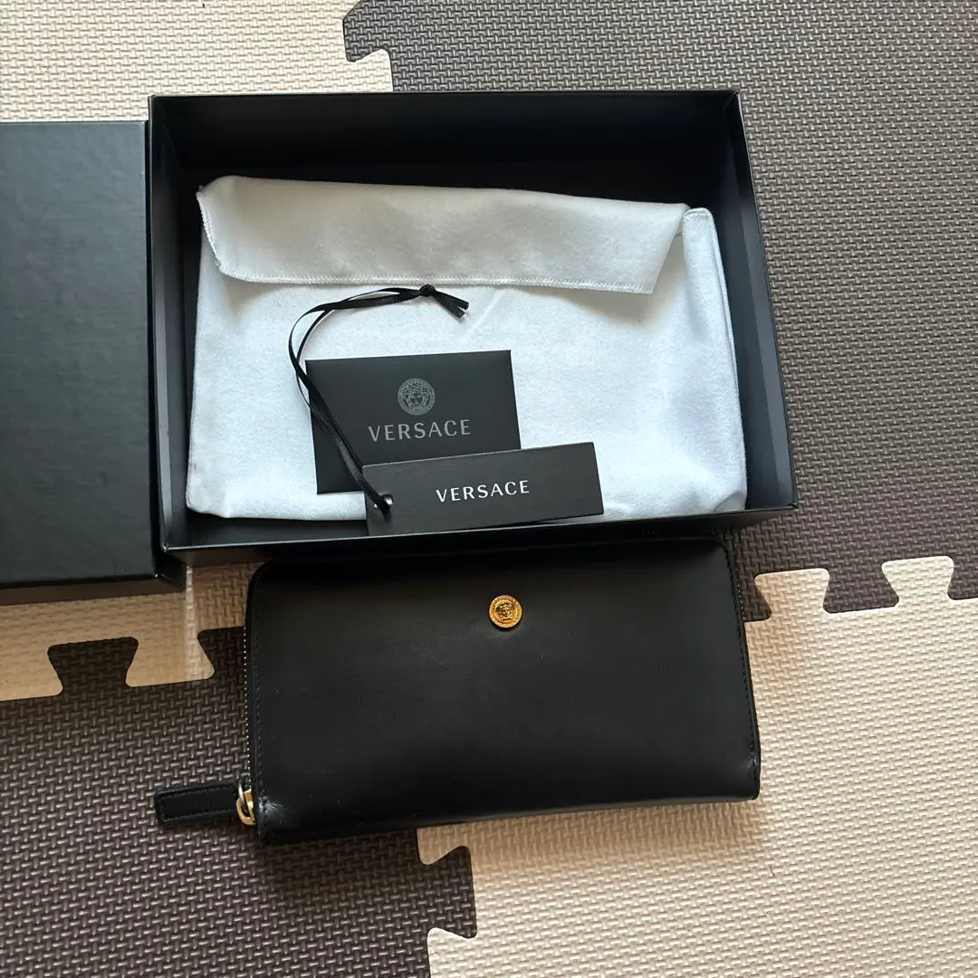 2025年最新】VERSACE メンズ 長財布の人気アイテム - メルカリ