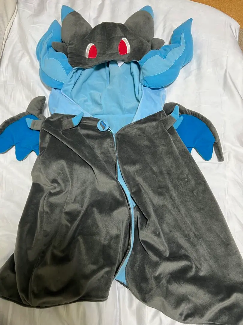 ポケットモンスター　ブースター　フード付きポンチョ ポケットモンスター ブースター フード付きポンチョ - メルカリ