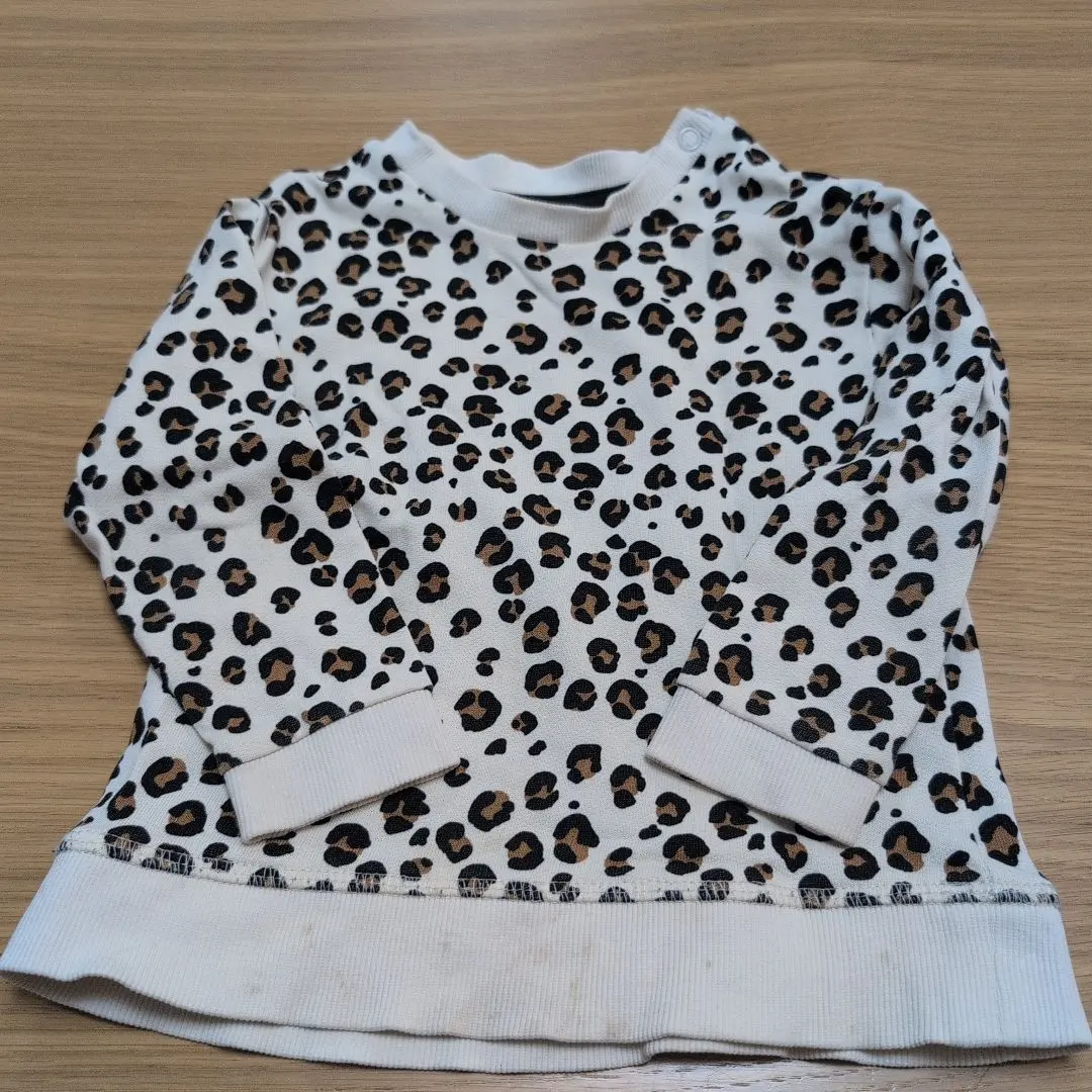 Thumbnail of H&M Leopard Print Sweatshirt, Thin, 80cm
