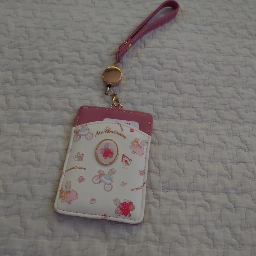 Thumbnail of ＊New, Unused＊ Sanrio Bi-color Pass Case with Reel - Marron Cream