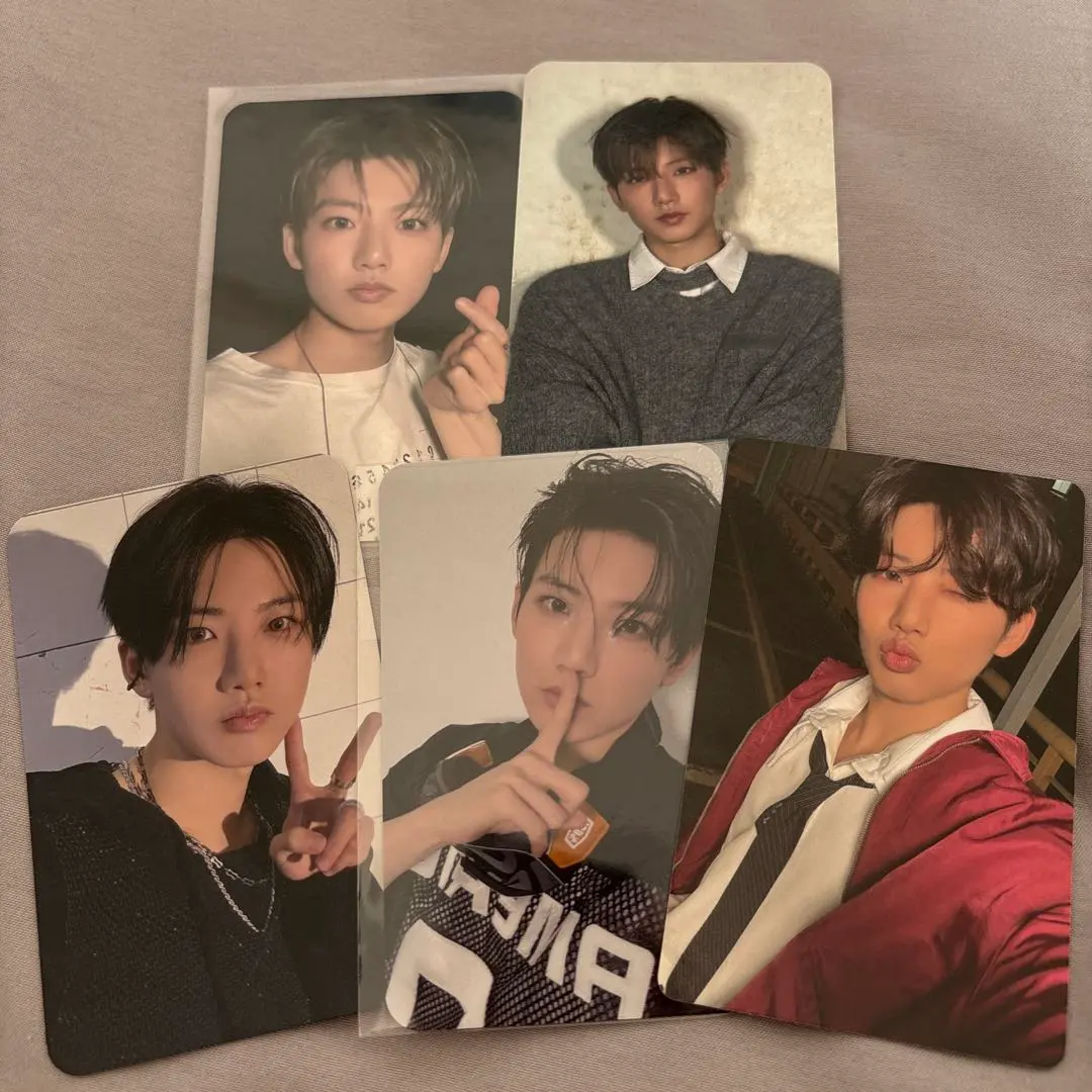 Thumbnail of TREASURE LOVE PULSE Junghwan Trading Card - Pleasure