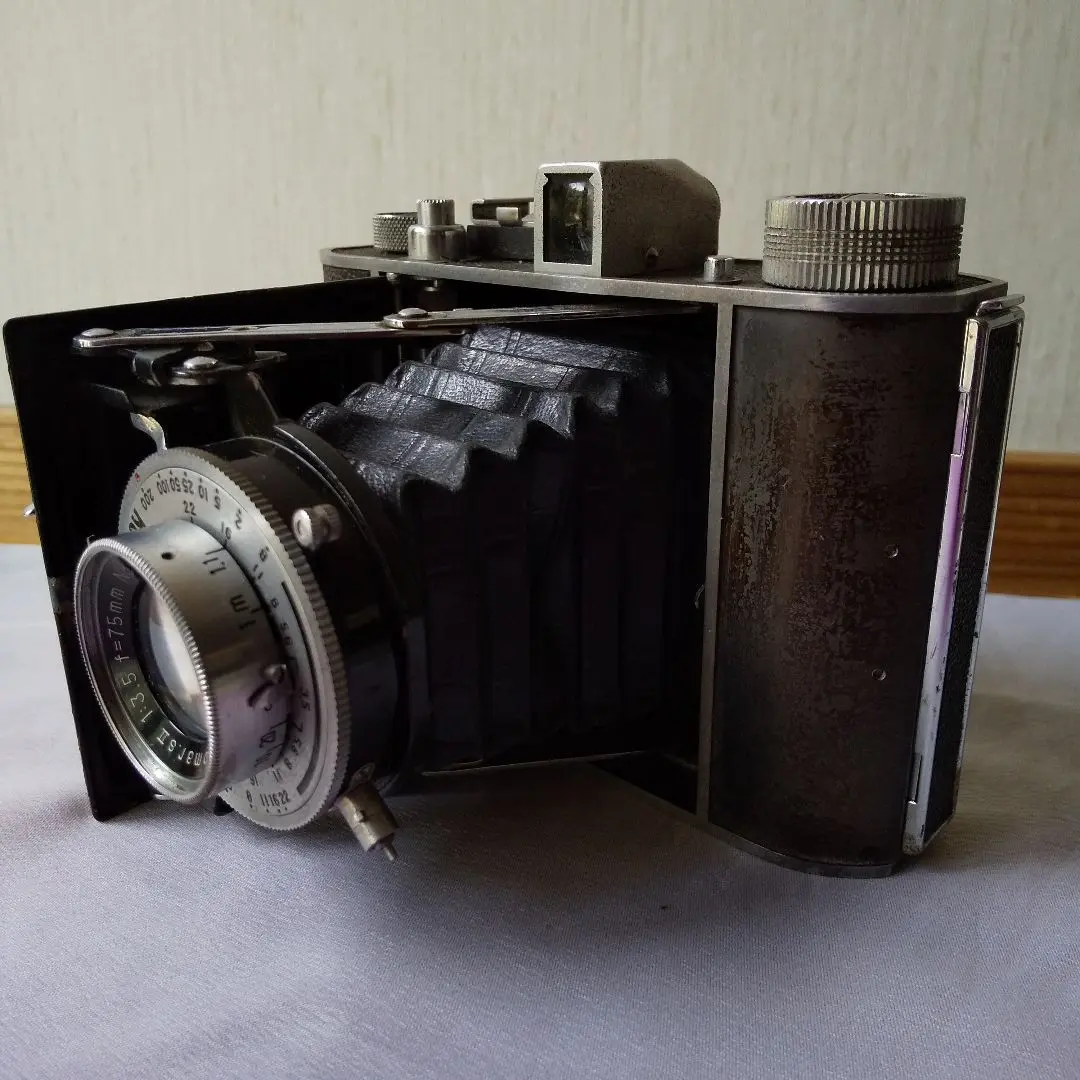 ◯ Minolta Semi P 6x4.5フォールディングカメラ ジャバラ Semi Minolta P - Camera-wiki.org - The free camera encyclopedia