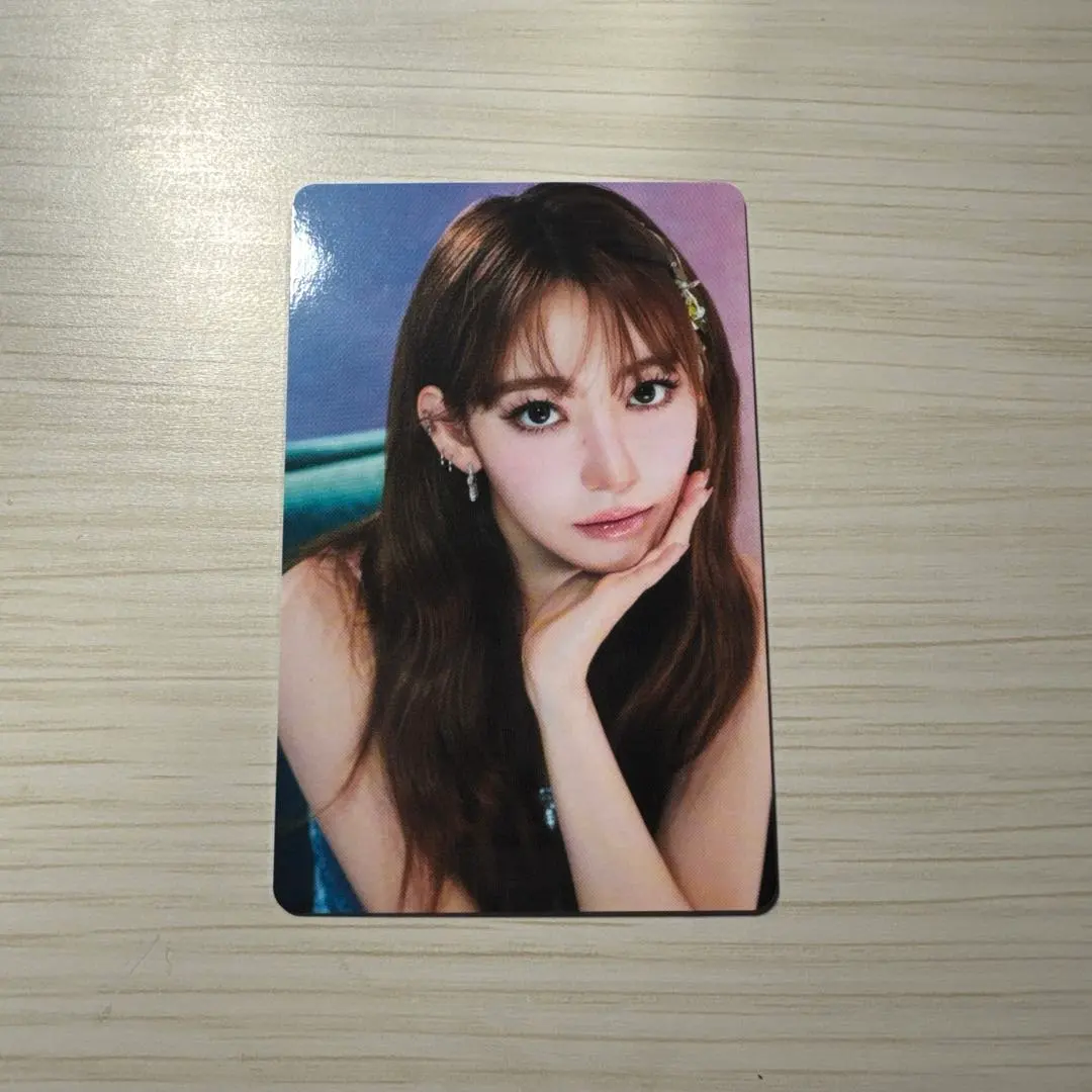 Thumbnail of LE SSERAFIM Lenticular Sakura 07