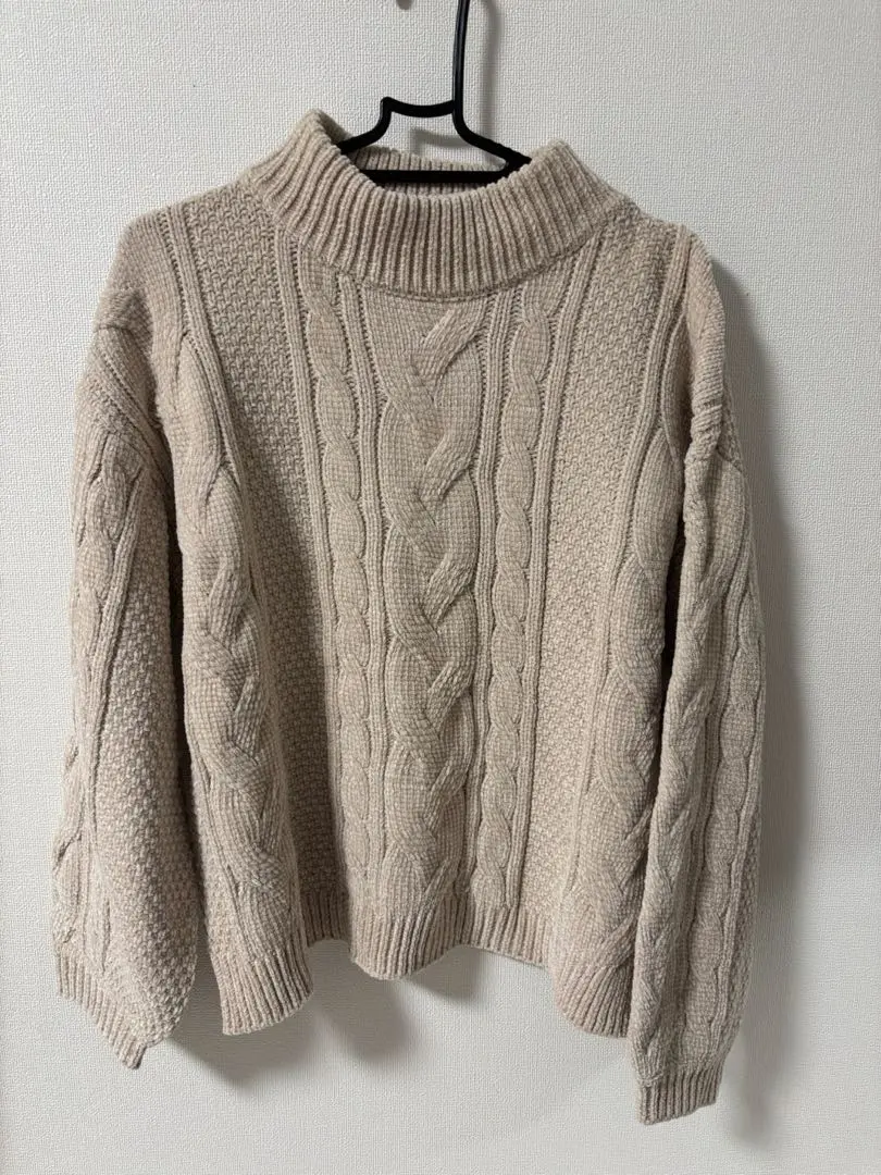 Thumbnail of Women's Knit Cable Knit Sweater, Size L