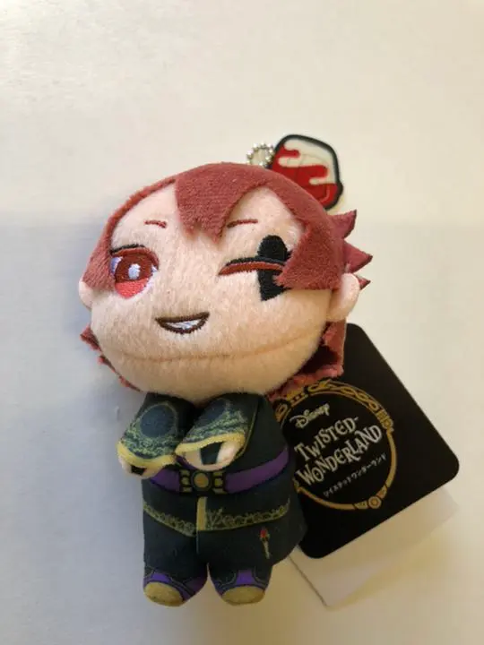 マレウス ツイステッドワンダーランド &you モアプラス 式典服 マスコット 寮生たちの& y♡u モアプラス式典服キーチェーンマスコット