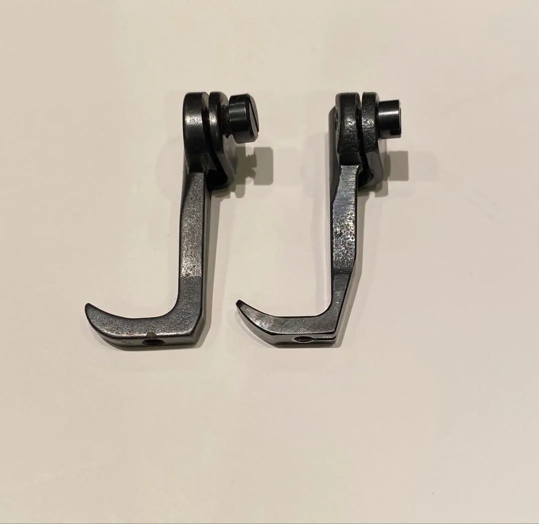 Thumbnail of 【Includes Shipping】Presser Foot for Heavy-Duty Compound Feed Sewing Machine, Center Presser, Width Approximately 4.5mm, Set of 2, Special Price