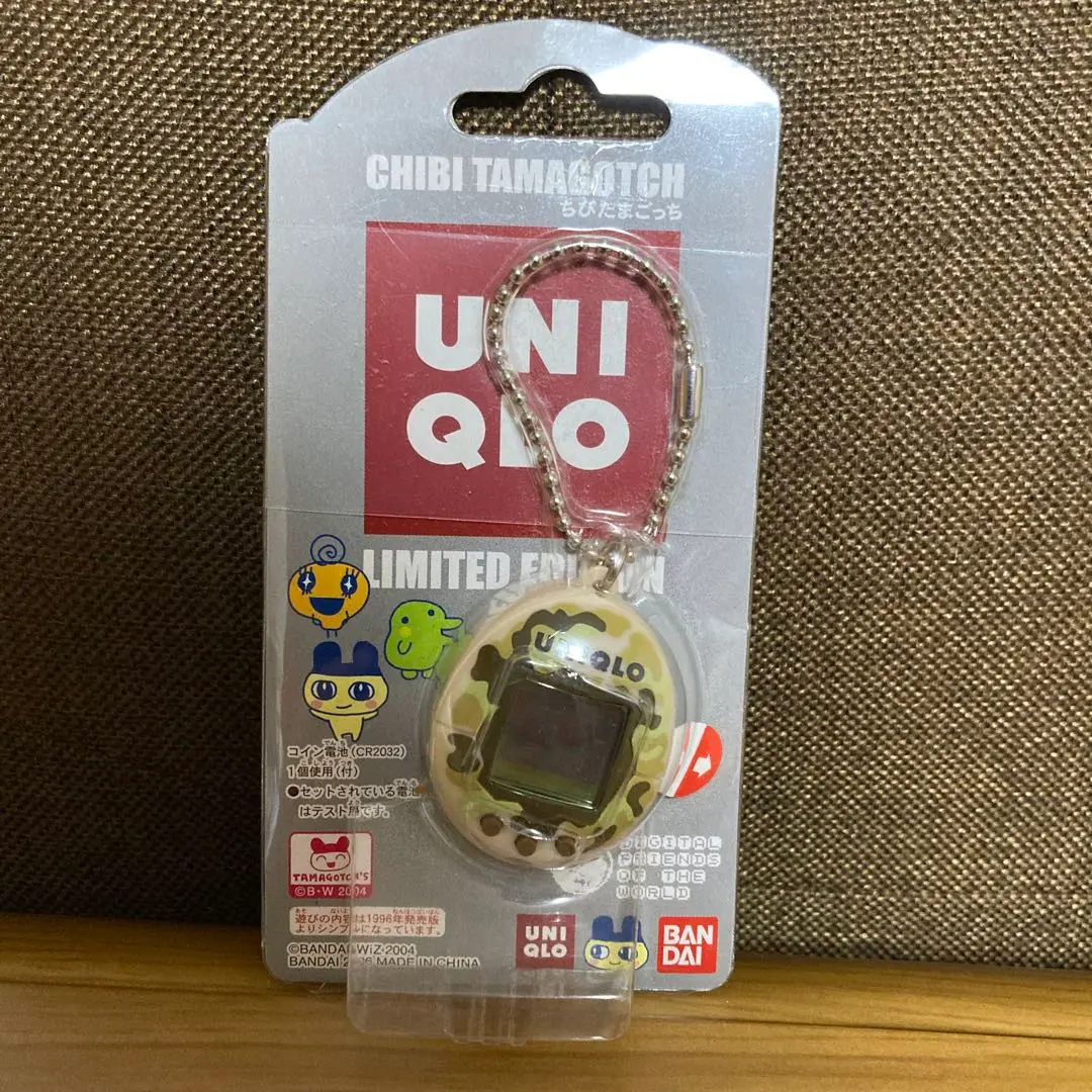 たまごっちUNIQLO 動作確認済み！ たまごっちUNIQLO限定版新品未使用品