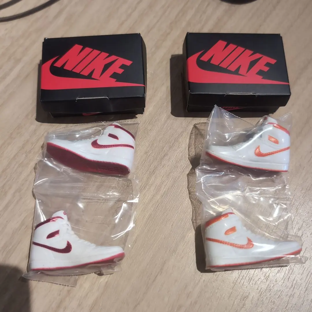 Air Jordan 1 迷你運動鞋 2 件組 的縮圖