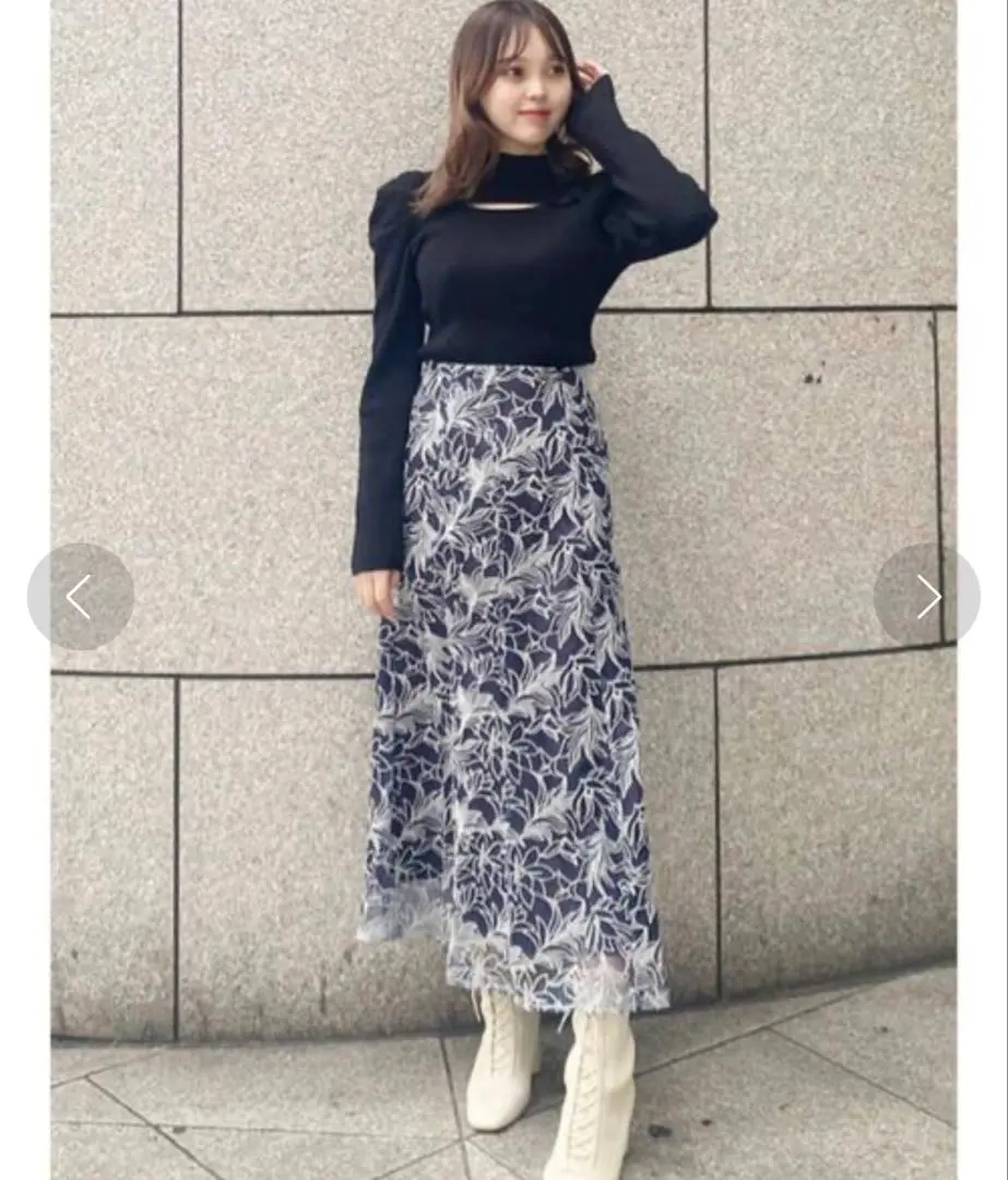 Thumbnail of Melon Tulle Embroidery Skirt, Navy, Size S, MERCURYDUO