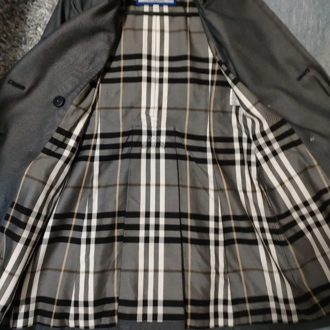 BURBERRYLONDON BLUELABEL雙排扣風衣 的縮圖