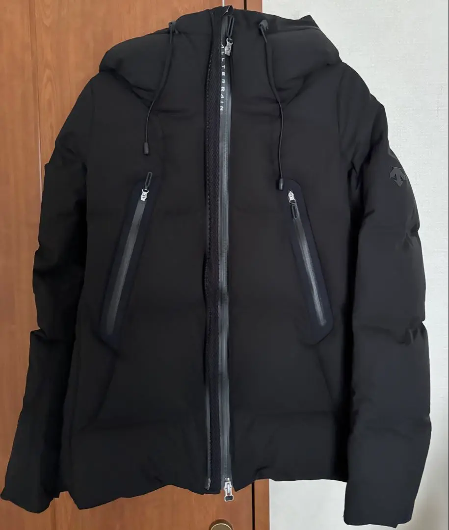 Thumbnail of Sale Period: DESCENTE Mizusawa Down Mountaineer, Women's, size L, Excellent Condition